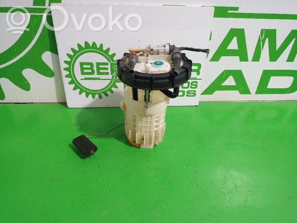 Renault Kangoo I Bomba interna de combustible 