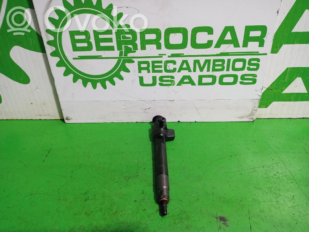 Inyector de combustible   228358342