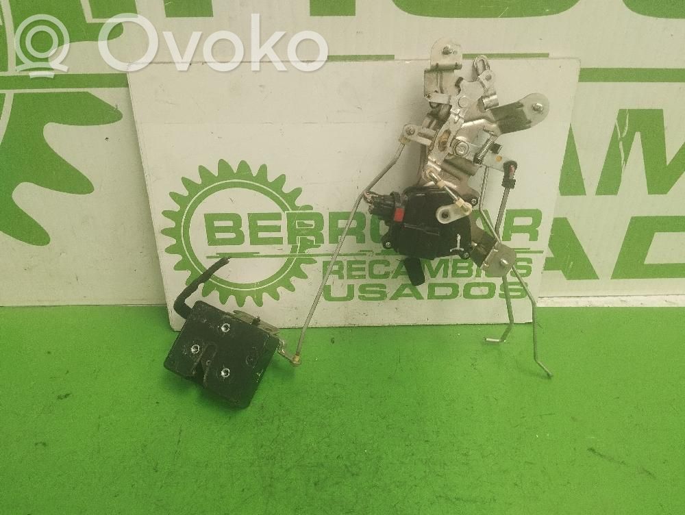 KIA Carnival Zamek klapy tylnej bagażnika 