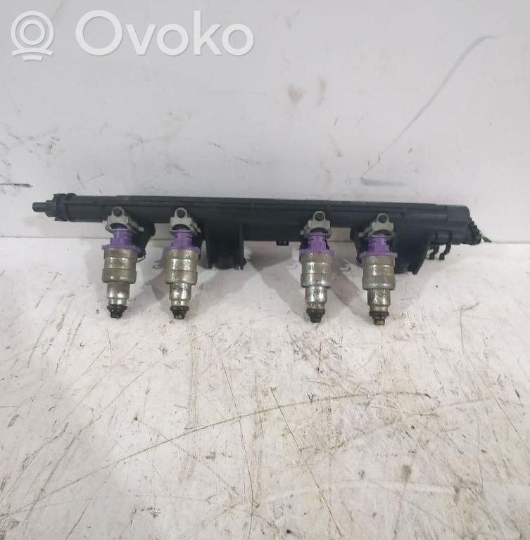 Renault Clio II Listwa wtryskowa 