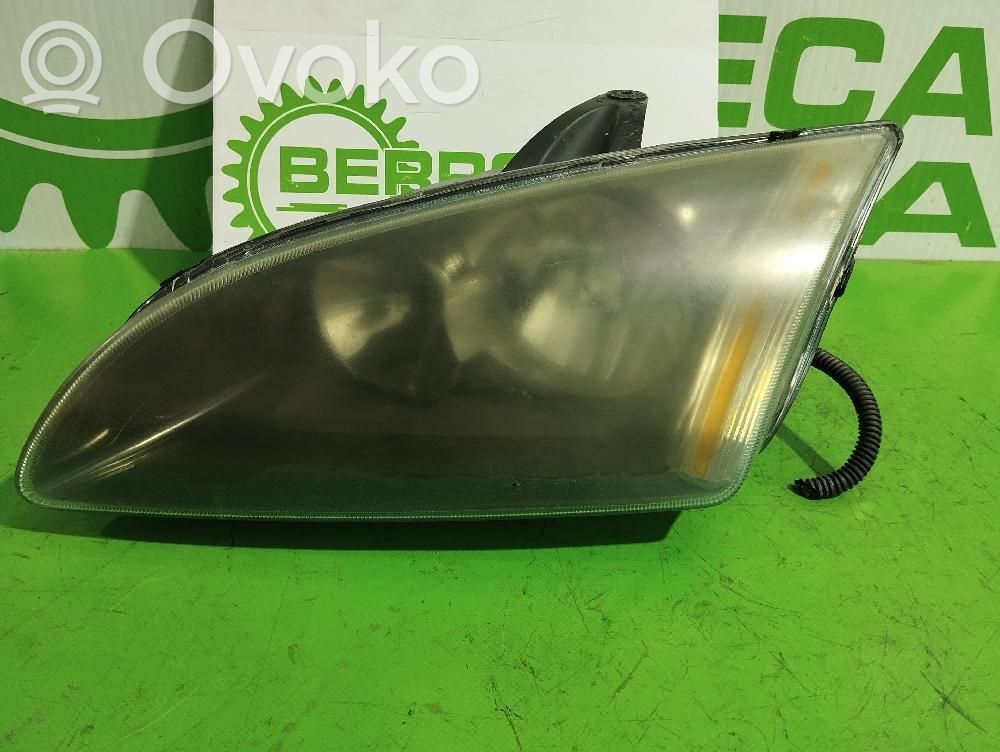 Ford Focus Headlight/headlamp 