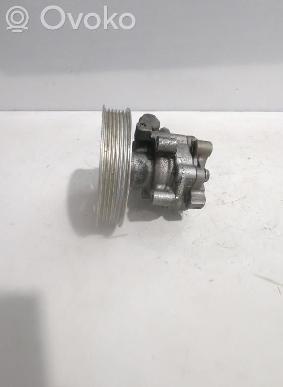 Seat Exeo (3R) Ohjaustehostimen pumppu 