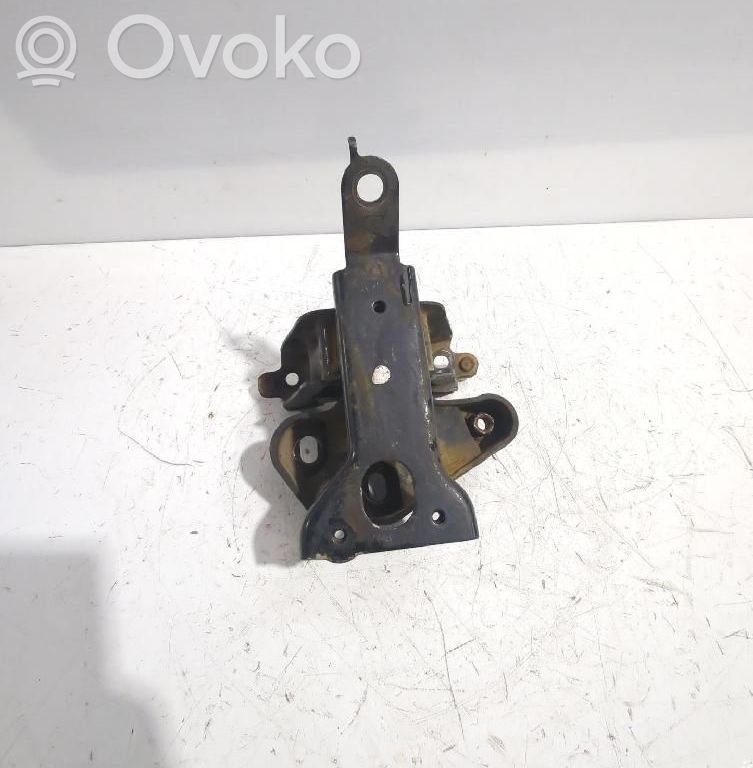 Citroen C1 Engine mount bracket 