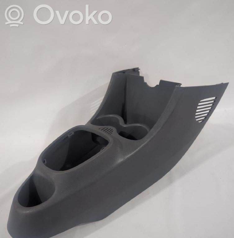Peugeot 107 Center console 