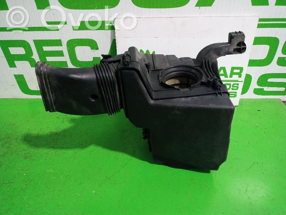 Ford C-MAX I Air filter cleaner box bracket assembly 