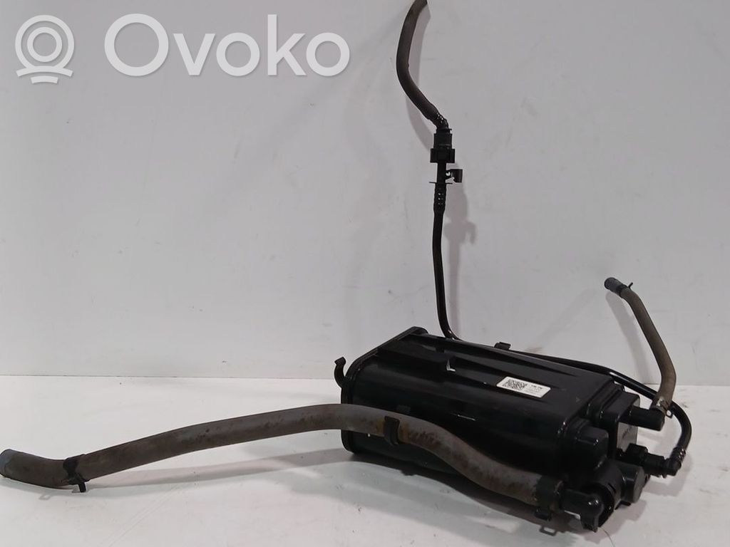 KIA Stonic Aktiivihiilisuodattimen polttoainehöyrysäiliö 