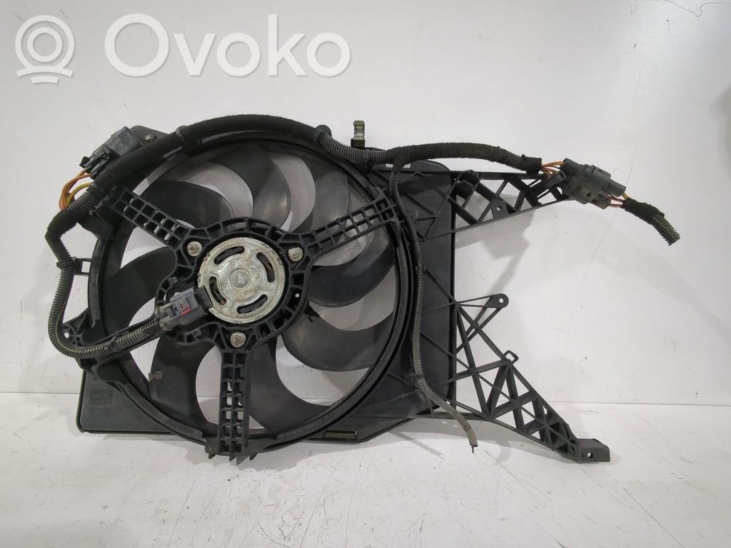 Opel Corsa D Ventilador eléctrico del radiador 