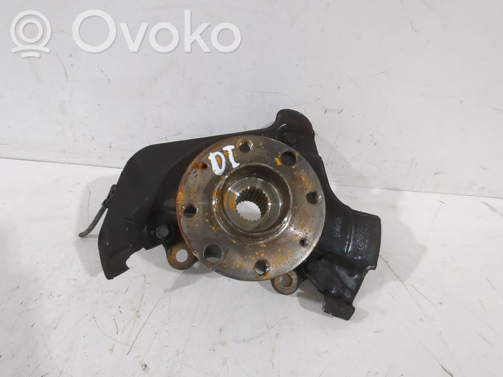 Opel Corsa D Achsschenkel vorne 