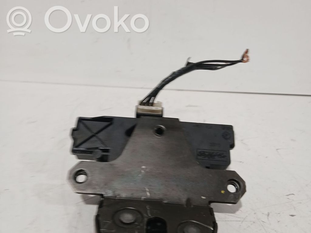 Ford Focus Tailgate lock latch