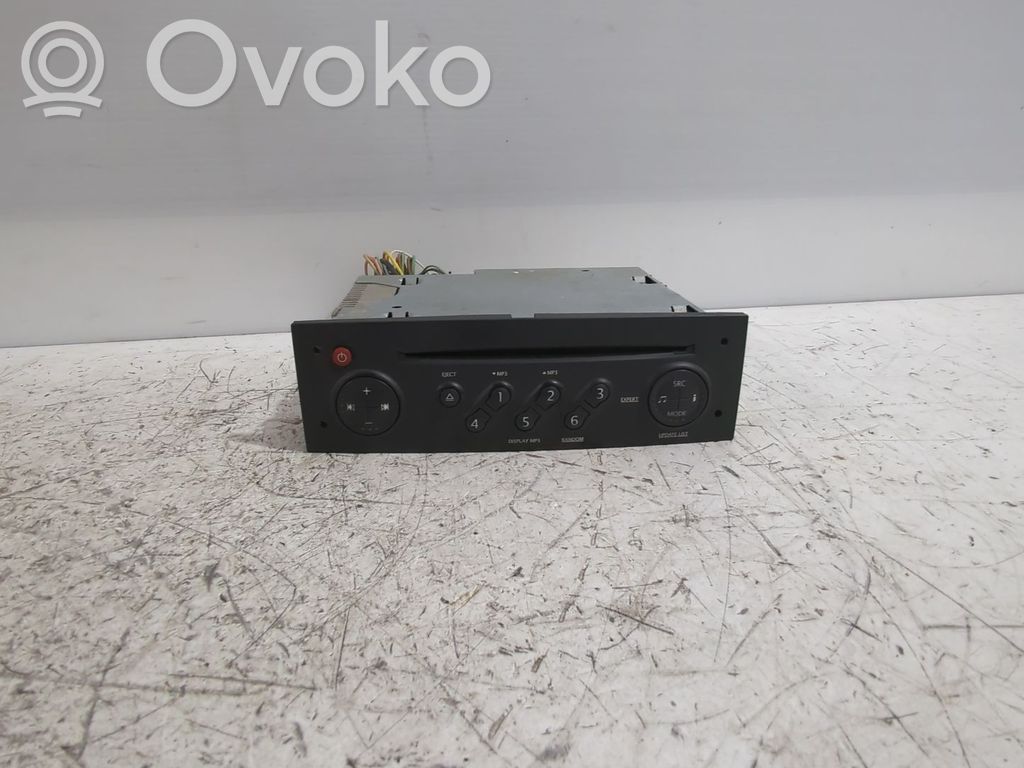 Renault Megane II Steuergerät Audioanlage Soundsystem Hi-Fi 