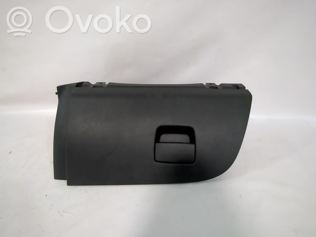 Opel Corsa E Boite à gants 