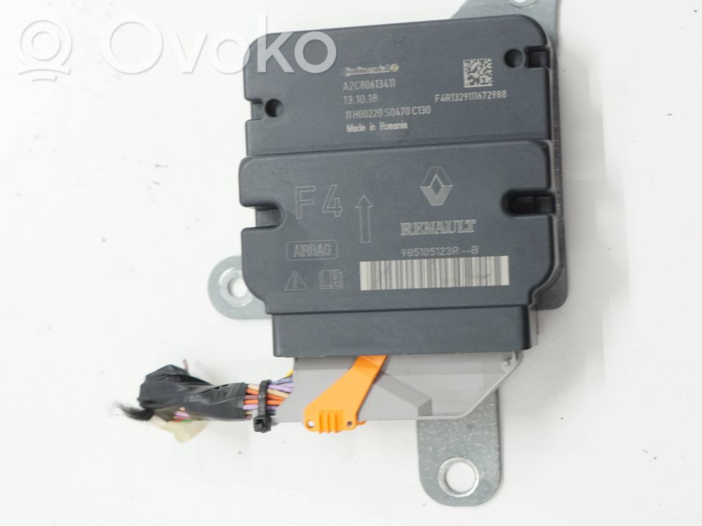 Renault Captur Airbag control unit/module 