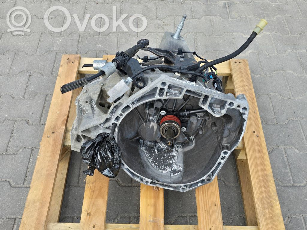 Renault Megane IV Manualna 6-biegowa skrzynia biegów 