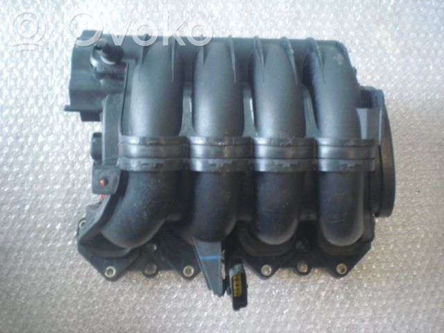 Citroen Xsara Kolektorius įsiurbimo 