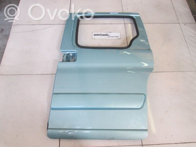 Puerta trasera   9006L0