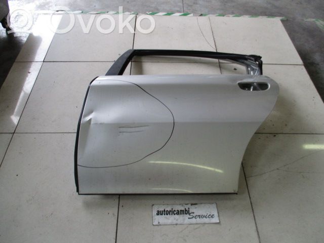 Alfa Romeo 166 Galinės durys 