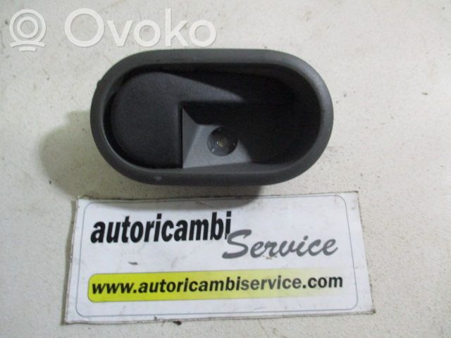Ford Fiesta Manecilla interna puerta delantera 