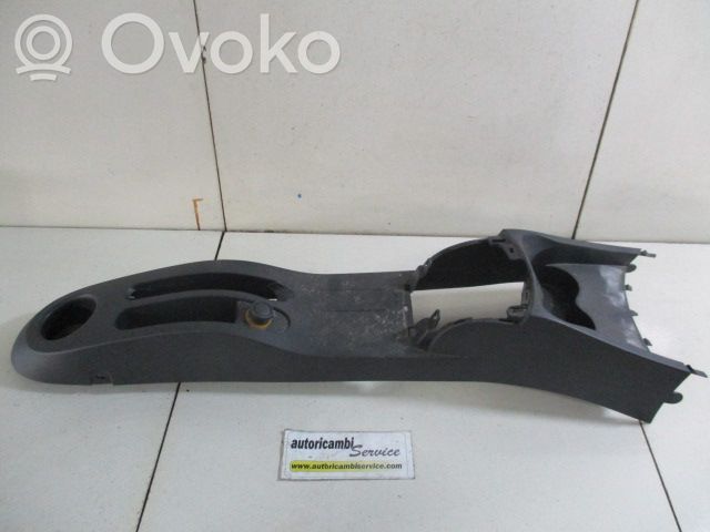 Renault Clio III Centrālā konsole 