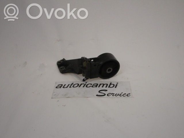 Toyota Yaris Supporto di montaggio scatola del cambio 
