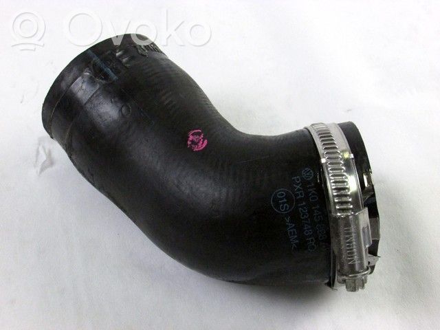 Volkswagen Golf VI Tubo flessibile intercooler 
