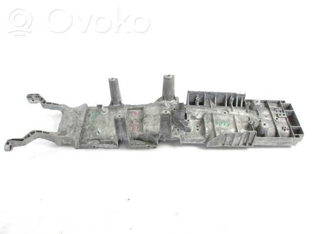 Volvo XC60 Supporto di montaggio scatola del cambio 