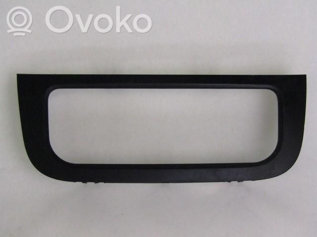 Moldura del panel   7N0820073