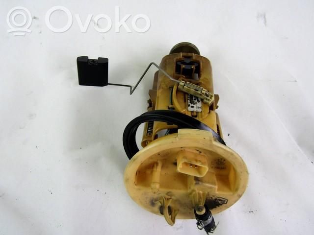 Fuel level sensor   6750682