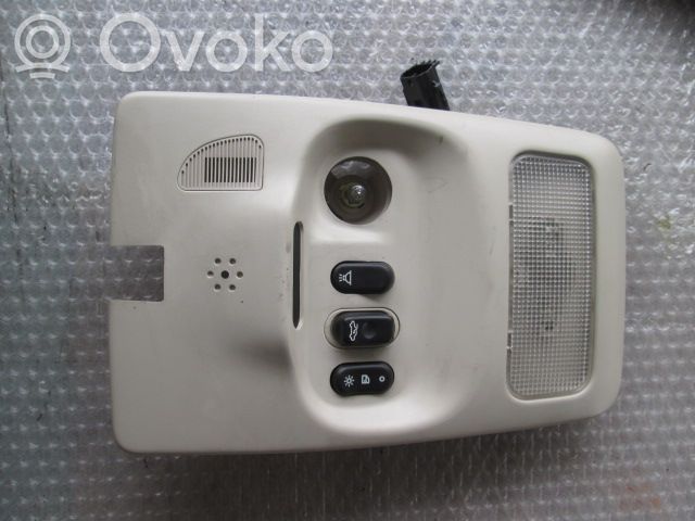 Etuistuimen valo   4643060