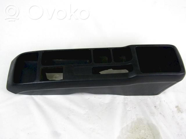 Toyota Corolla Verso E121 Consolă centrală 