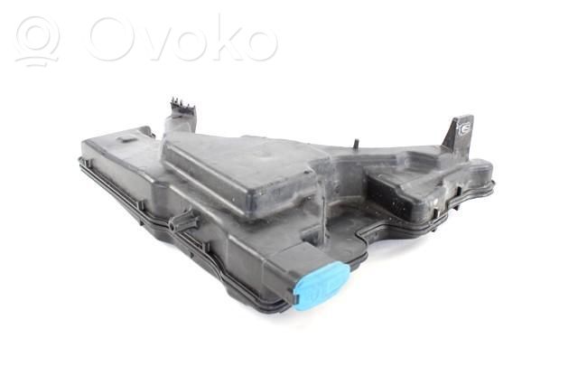 Audi A4 S4 B9 Rezervor lichid spălare parbriz 