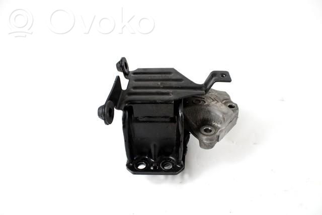 Engine mounting bracket   9681304680