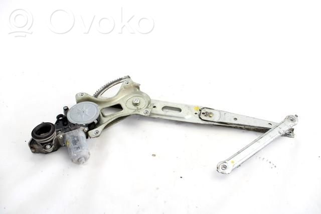 Toyota RAV 4 (XA30) Elektryczny podnośnik szyby drzwi przednich 