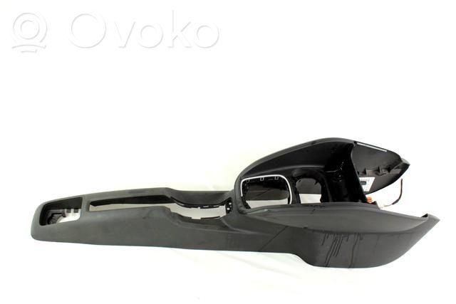 Audi A1 Center console 