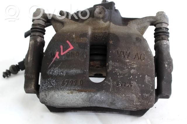 Etujarrusatula   8V0615124D