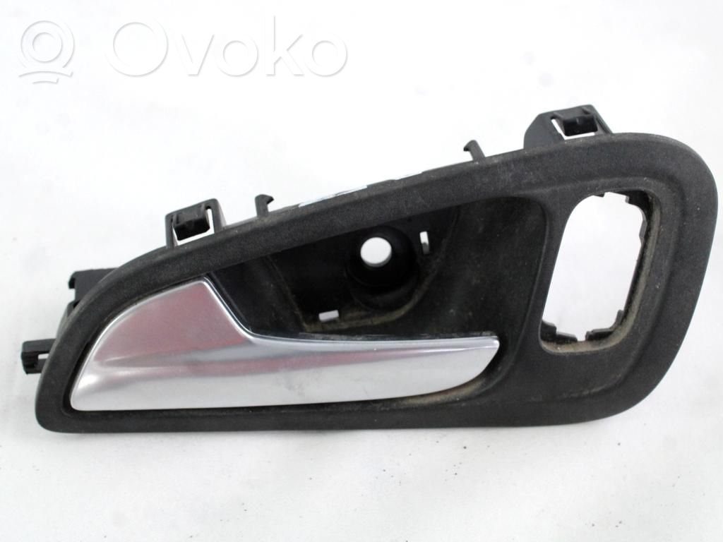 Ford Focus Manecilla interna puerta delantera 
