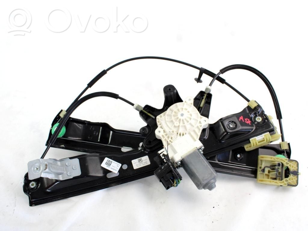 Ford Focus Macara ușă față cu motor 