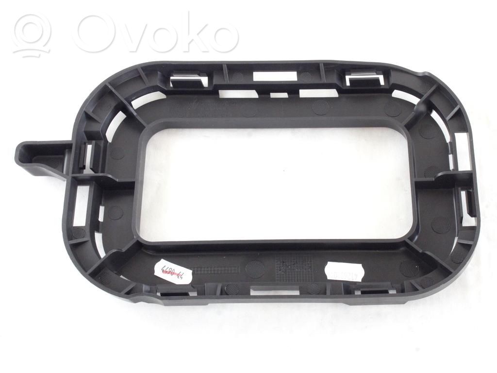 BMW 5 E60 E61 Soporte de montaje del parachoques trasero 