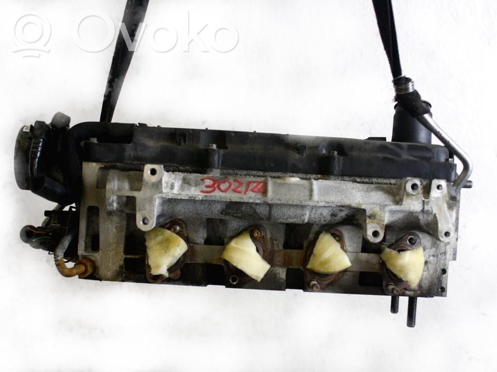 Engine head   8201362016