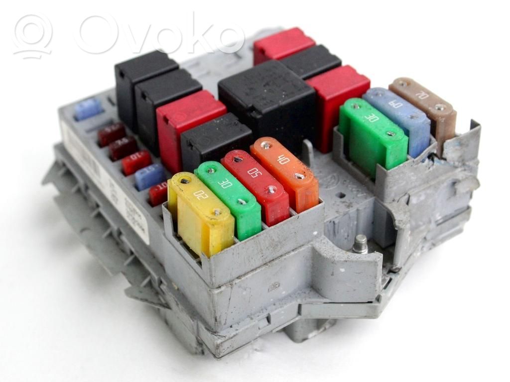 Módulo de fusible   51774935