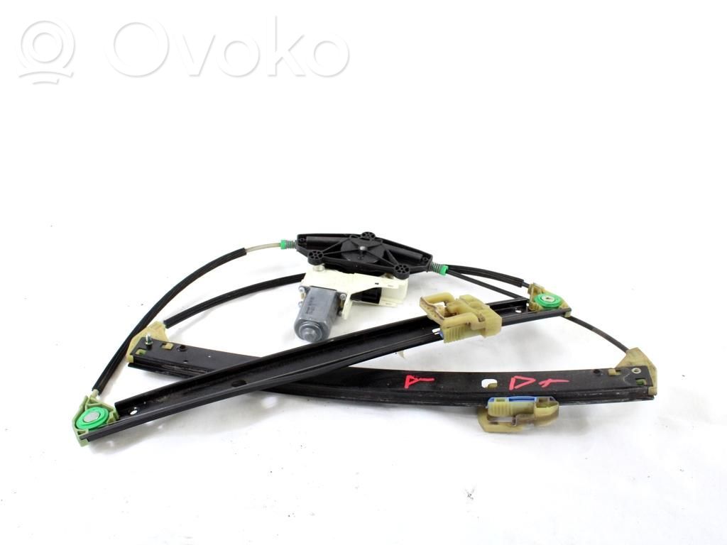 Audi A4 S4 B8 8K Elektryczny podnośnik szyby drzwi przednich 