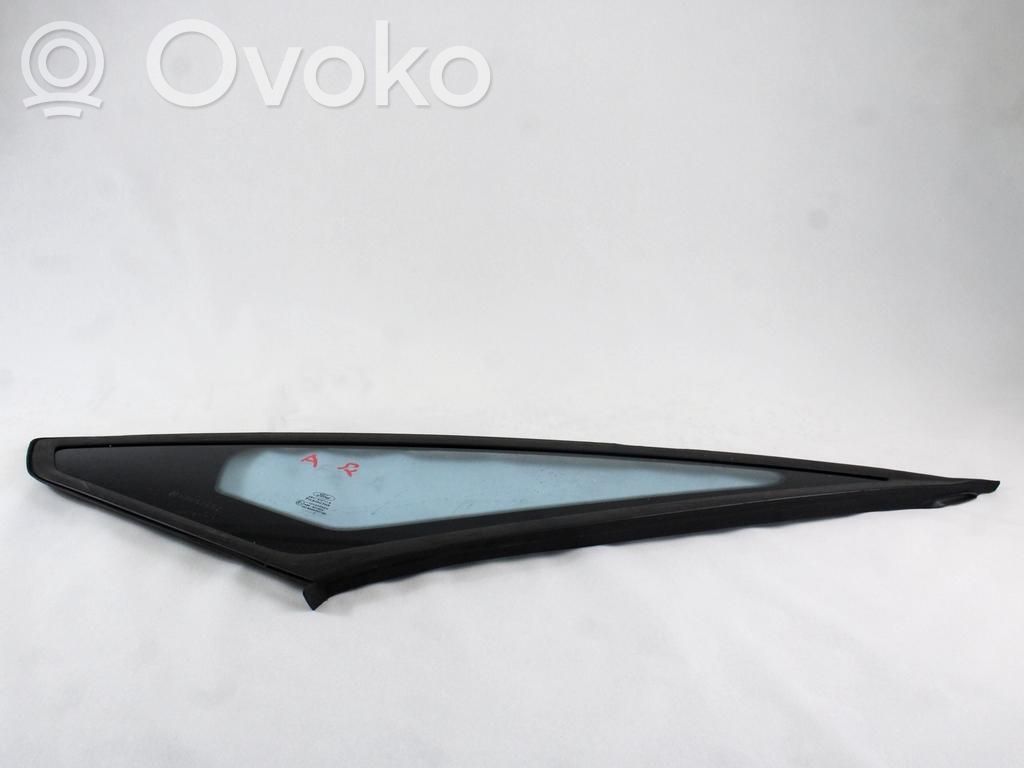 Vidrio lateral trasero   1542788