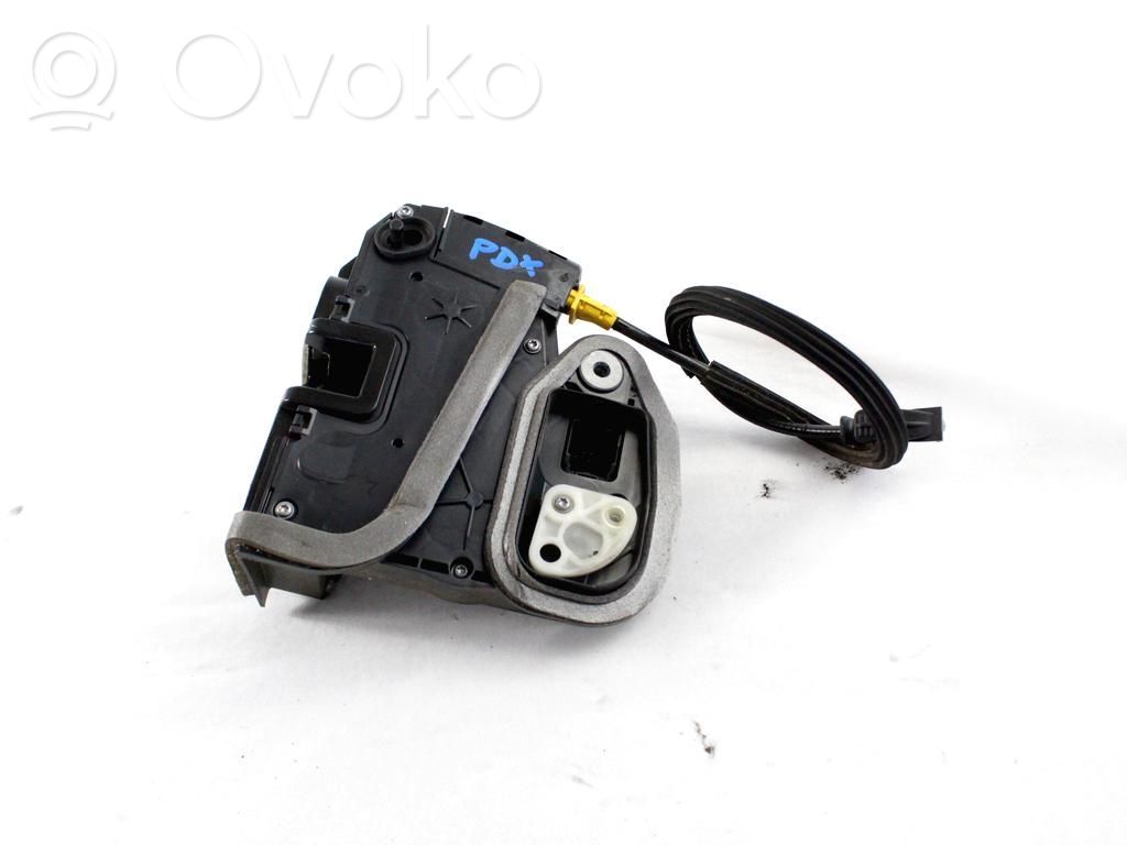 Opel Astra K Etuoven lukko 