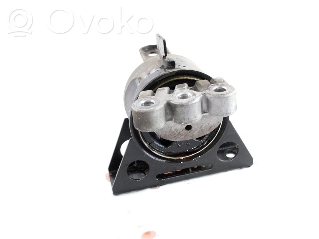 Chevrolet Spark Gearbox mounting bracket 