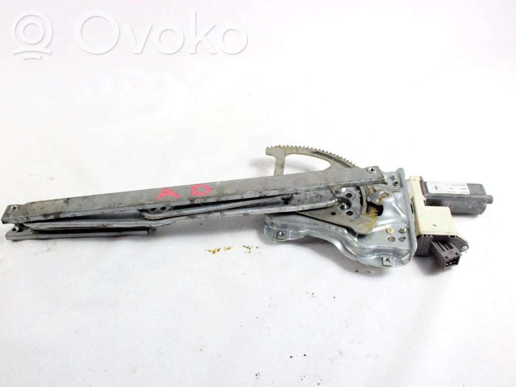 Toyota Avensis T250 Regulador de puerta delantera con motor 