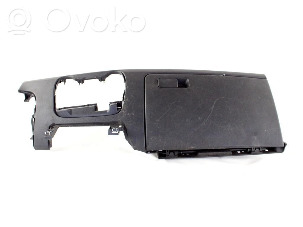 KIA Rio Juego guantera 