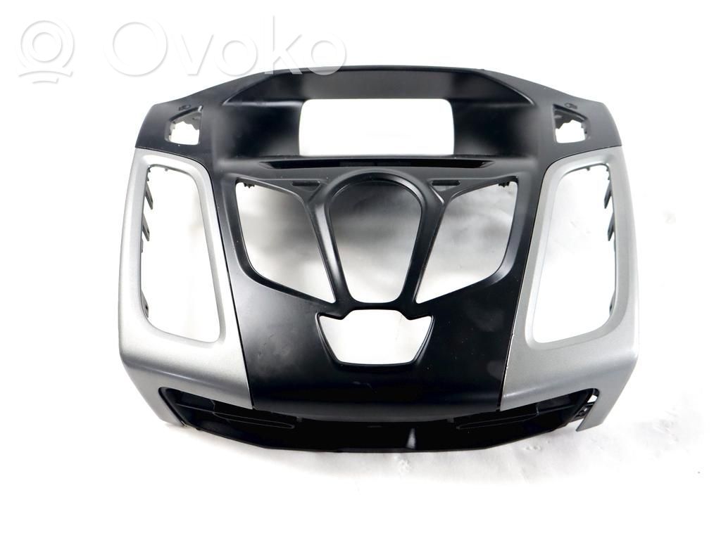 Ford Focus Moldura del panel 