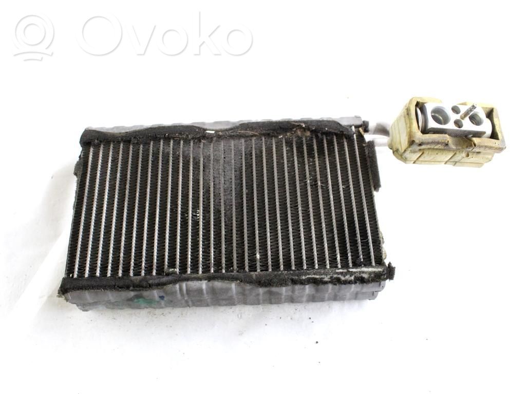BMW 5 E60 E61 Condenseur de climatisation 