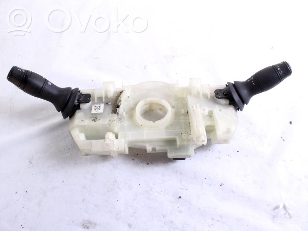 Nissan NV400 Commodo, commande essuie-glace/phare 