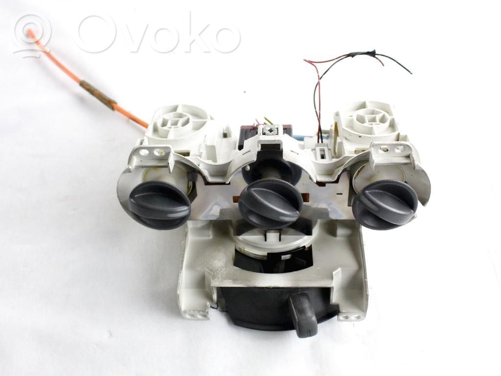 Unidad de control climatización   79501SAAG01ZA
