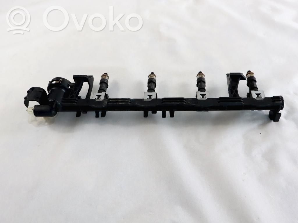Inyector de combustible   1429843